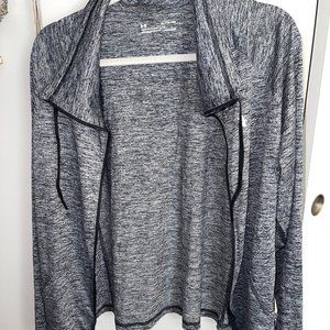 under armour size XL women's jacket